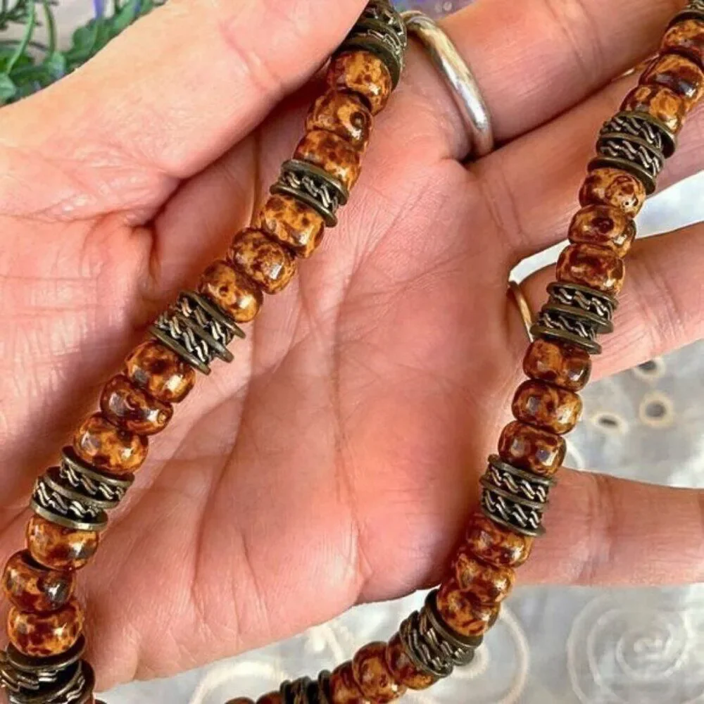 GORGEOUS VTG Solid Brass & Ceramic Bead Necklace